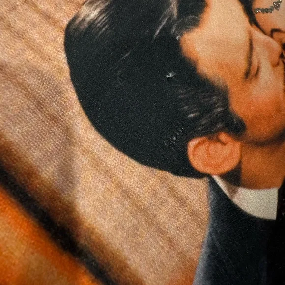 Vintage “Gone With The Wind” Scarlett and Rhett Rhinestone Movie Poster Tote - Picture 9 of 10